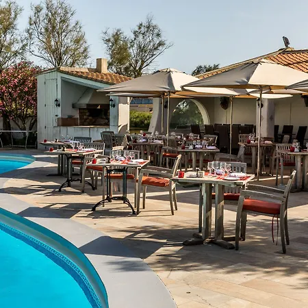 Hotel Les Bains Gardians