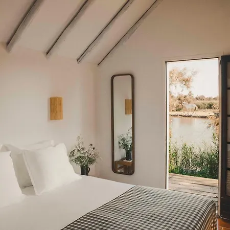 Hotel Les Bains Gardians