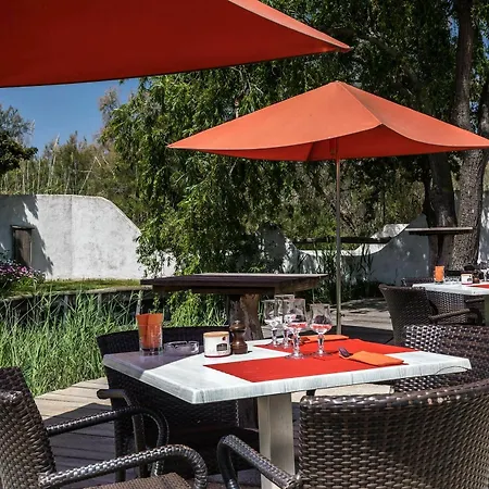 Hotel Les Bains Gardians